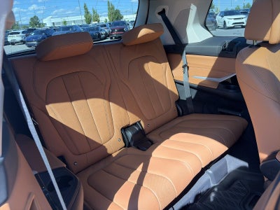 2022 BMW X7 xDrive40i Sports Activity Vehicle