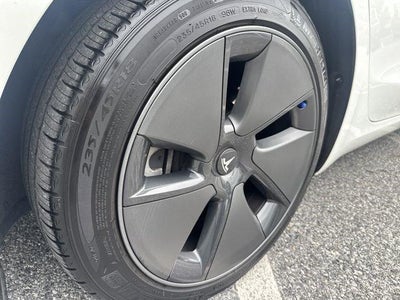 2023 Tesla Model 3 RWD
