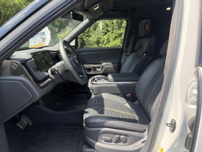 2022 Rivian R1S Launch Edition AWD