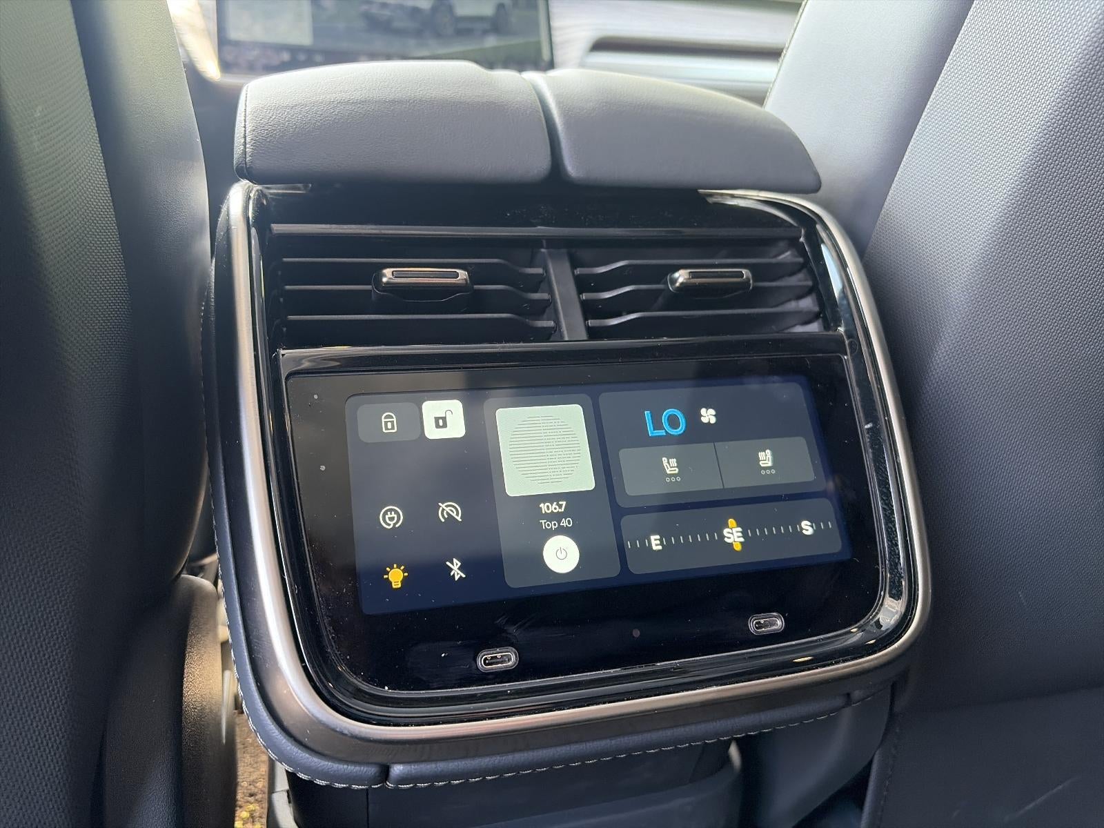 2022 Rivian R1S Launch Edition AWD