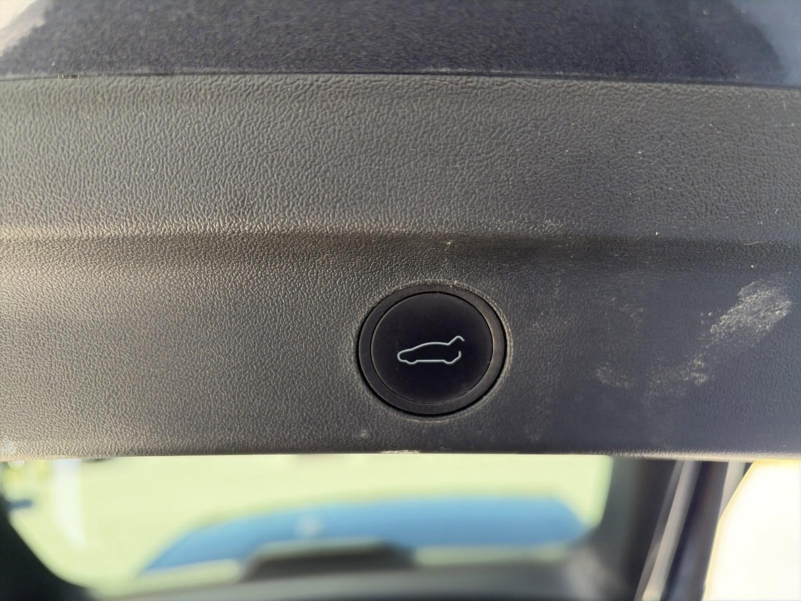 2022 Tesla Model Y Long Range AWD