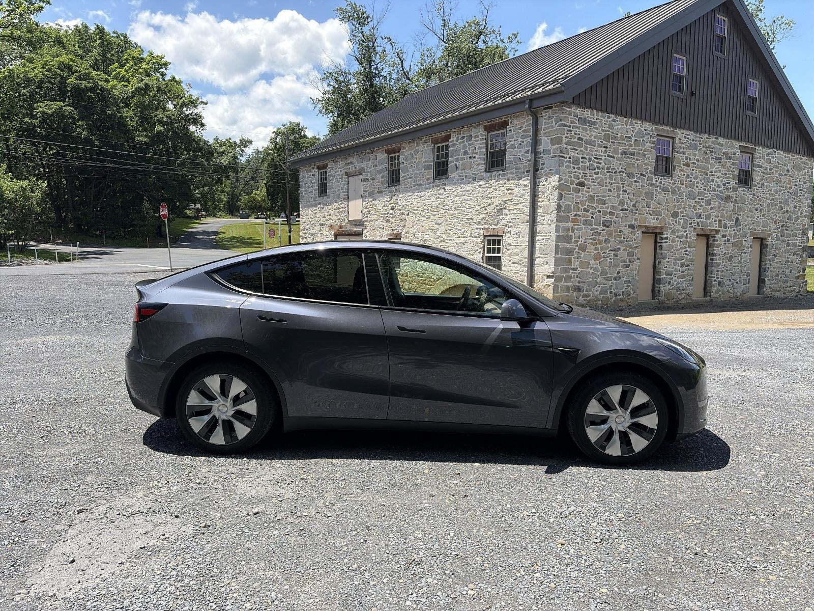 2023 Tesla Model Y Long Range AWD