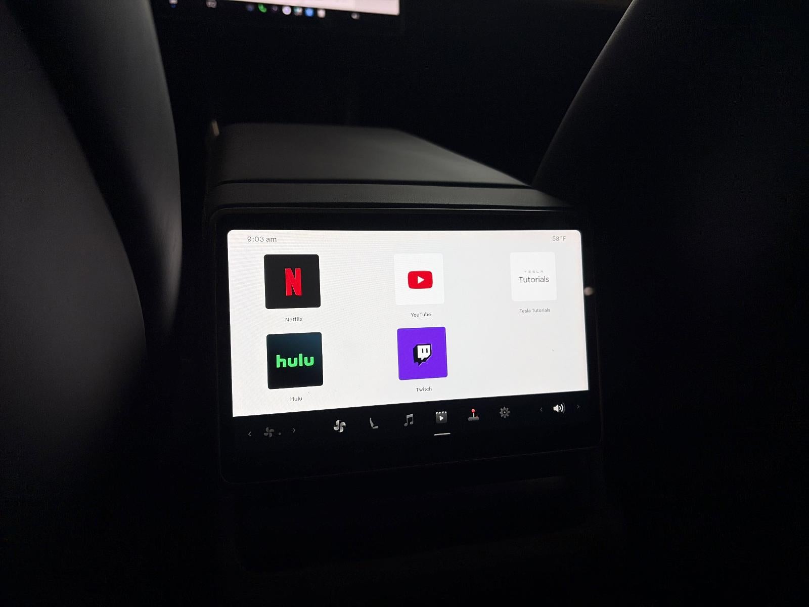 2026 Tesla Model Y RWD