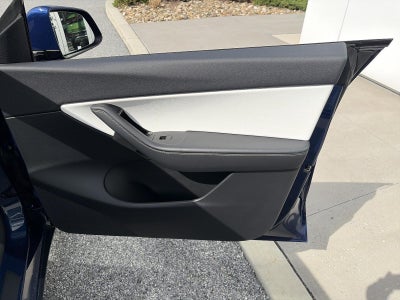 2022 Tesla Model Y Long Range AWD