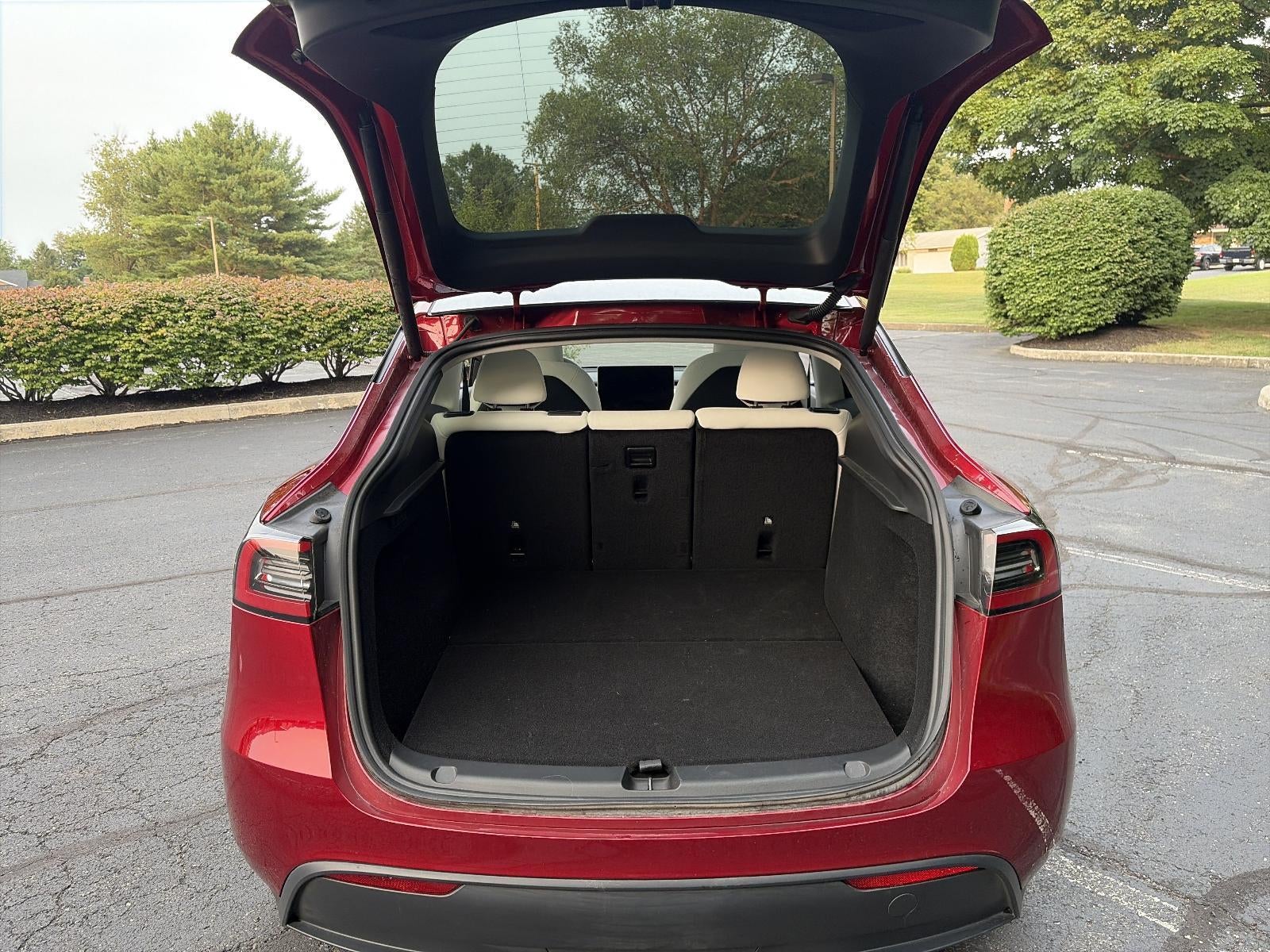 2025 Tesla Model Y Performance AWD *Ltd Avail*