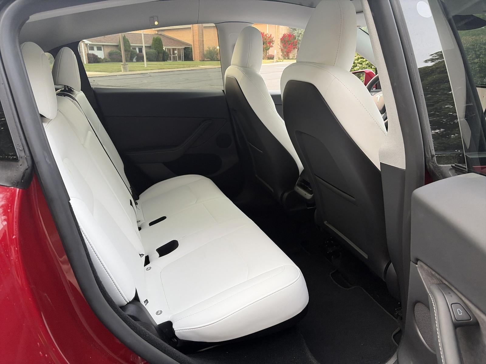 2025 Tesla Model Y Performance AWD *Ltd Avail*