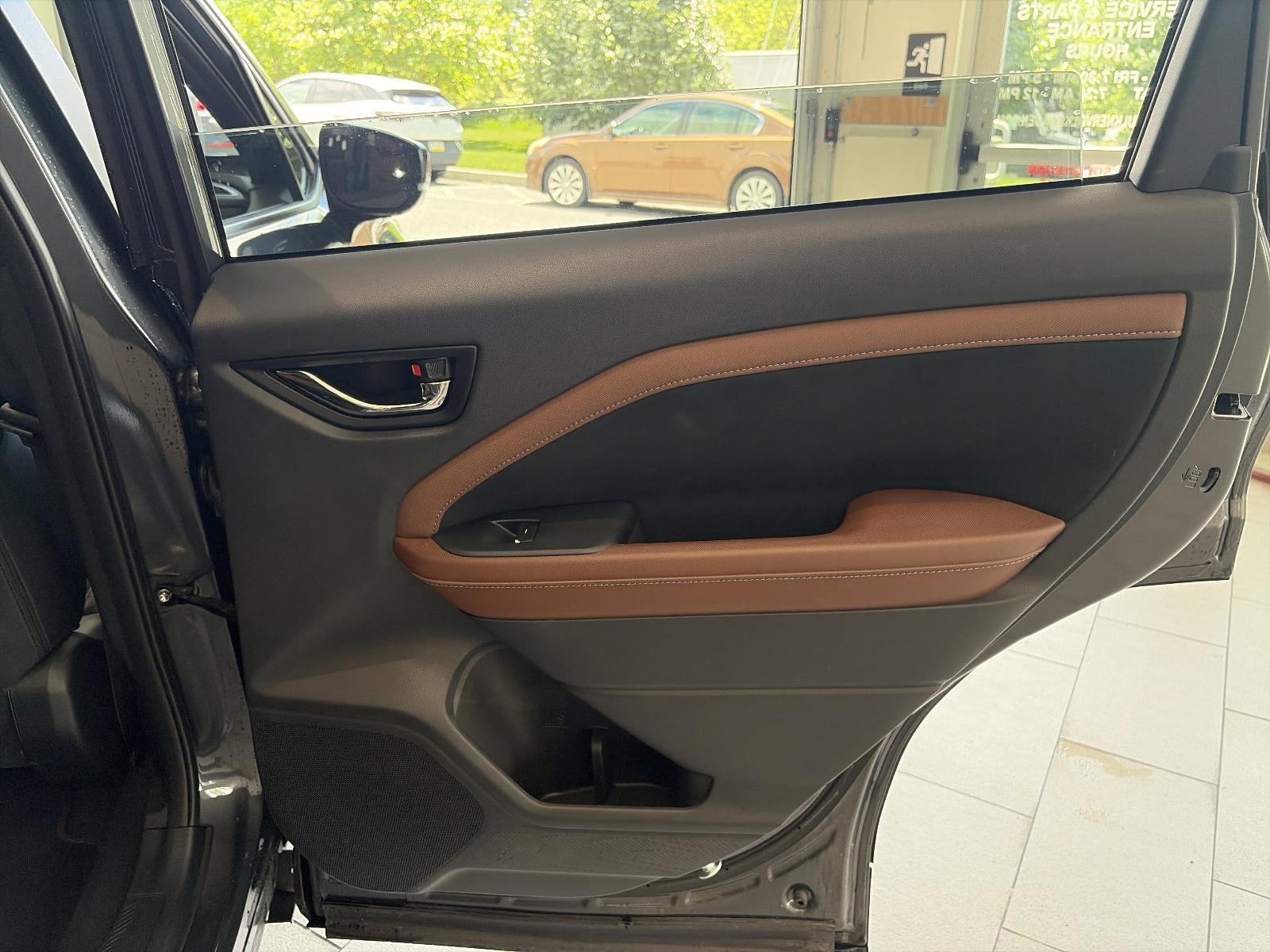 2025 Subaru Forester Touring AWD