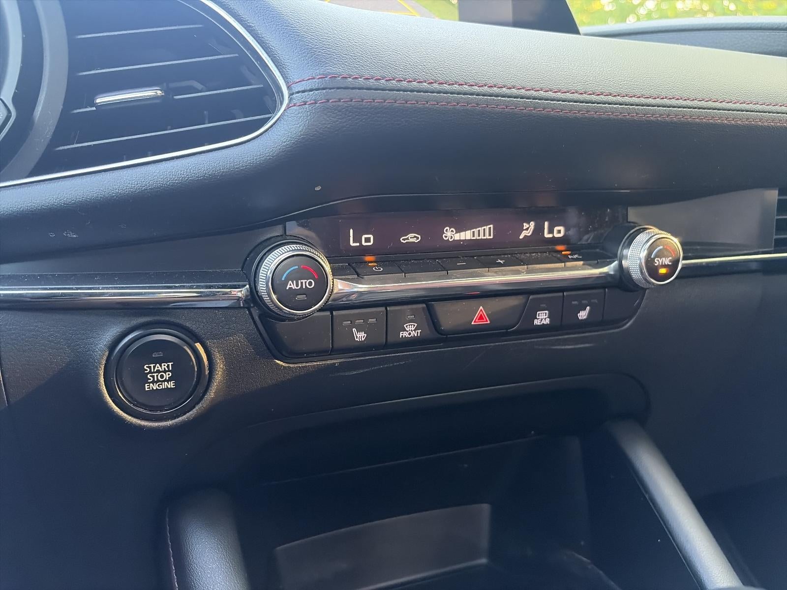 2022 Mazda Mazda3 Hatchback Carbon Edition Auto FWD