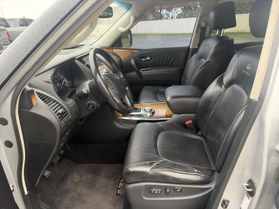 2012 INFINITI QX56 4WD 8-passenger