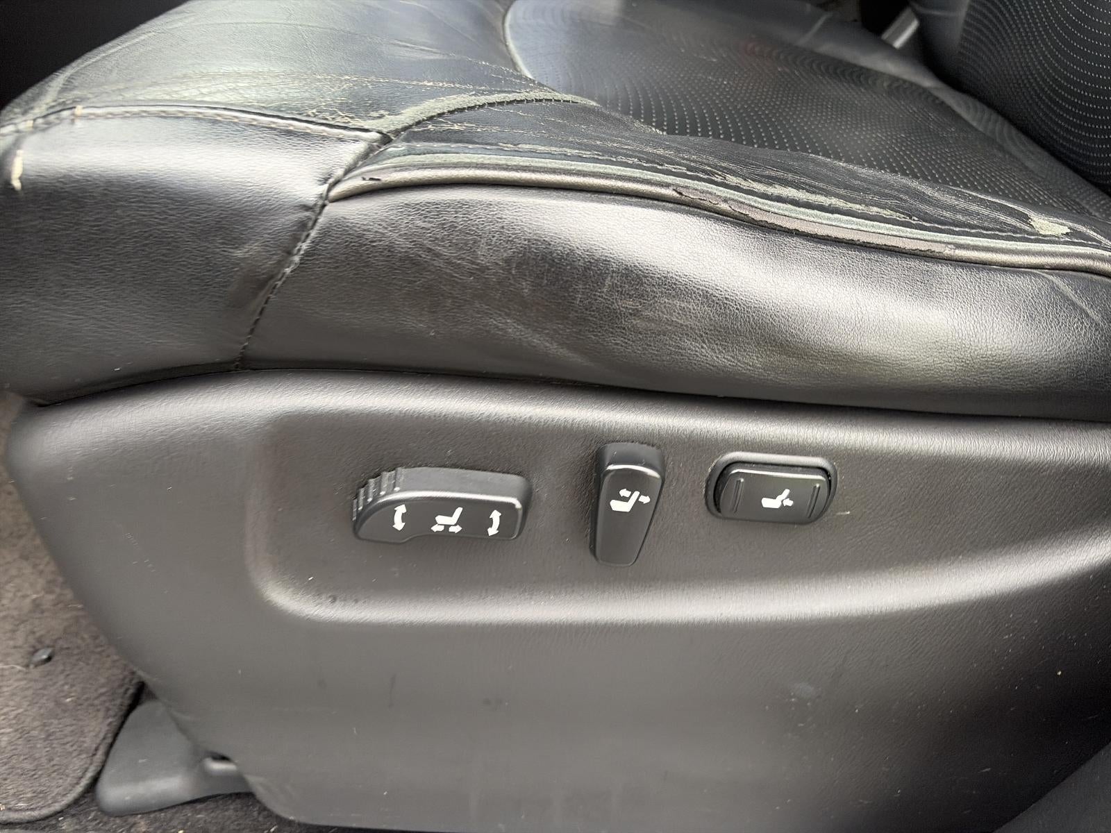 2012 INFINITI QX56 4WD 8-passenger
