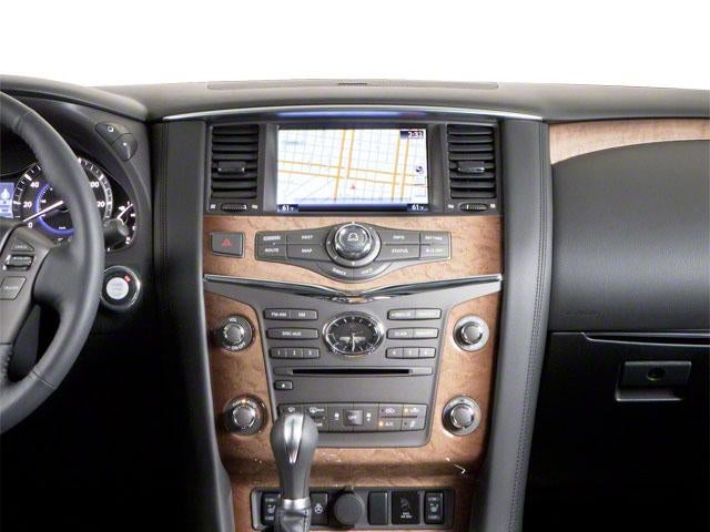 2012 INFINITI QX56 4WD 8-passenger