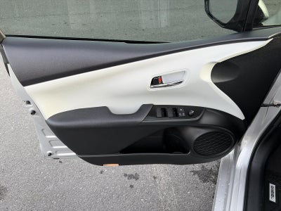 2019 Toyota Prius Prime Premium (Natl)