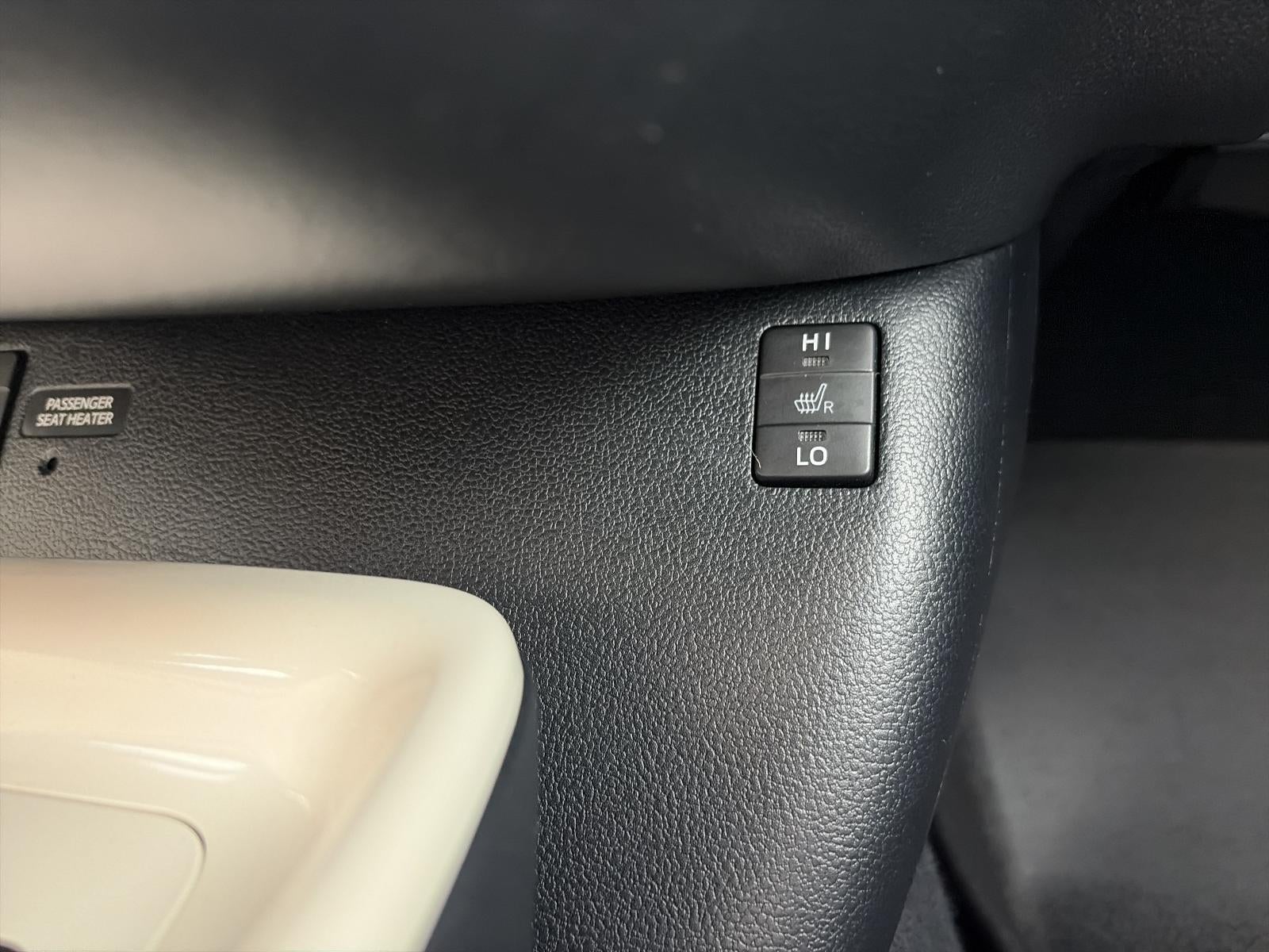 2019 Toyota Prius Prime Premium (Natl)