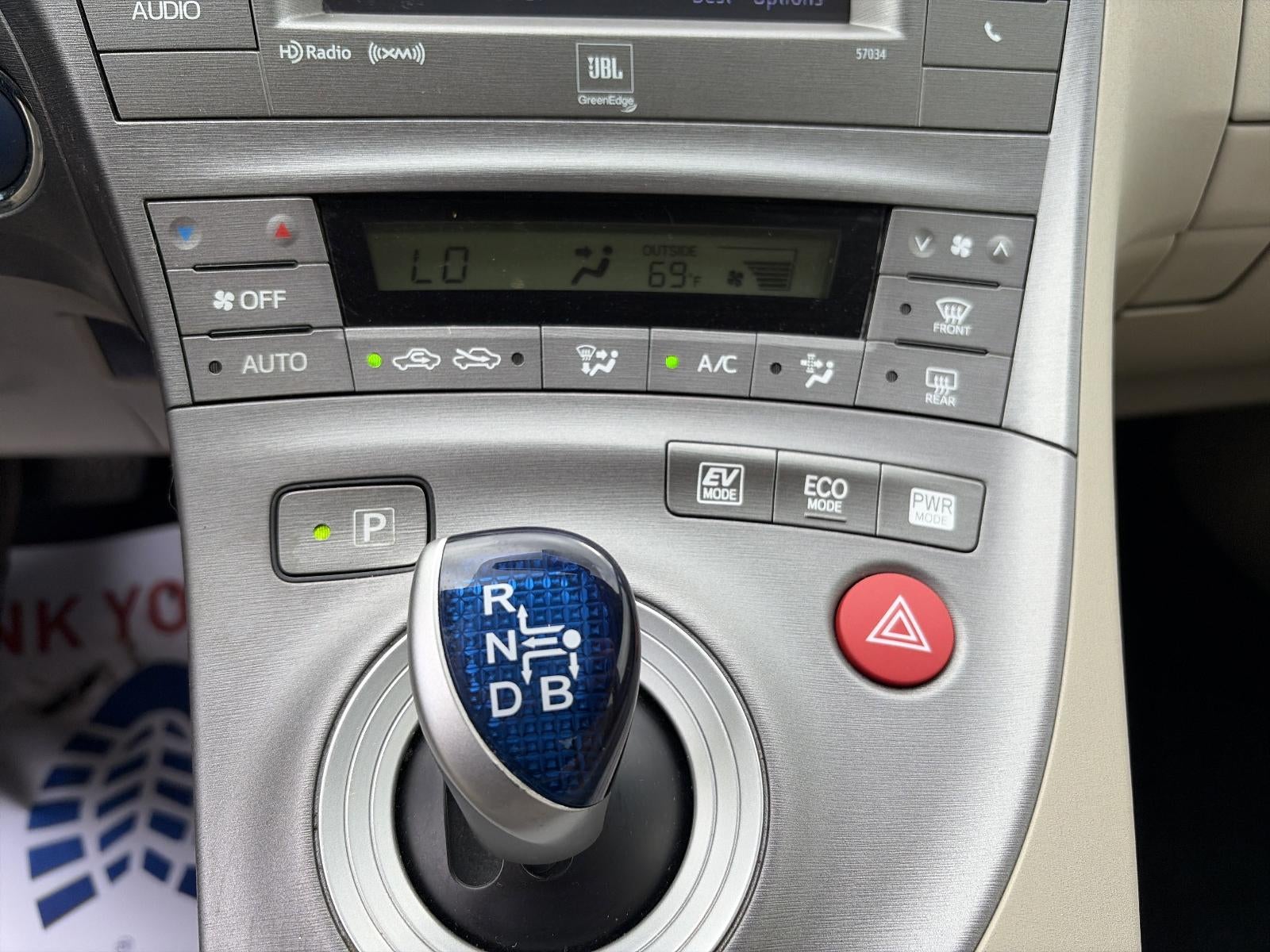 2015 Toyota Prius 5dr HB Four (Natl)