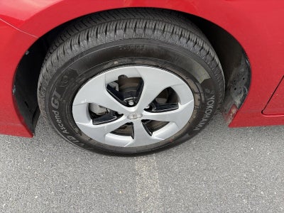 2015 Toyota Prius 5dr HB Four (Natl)