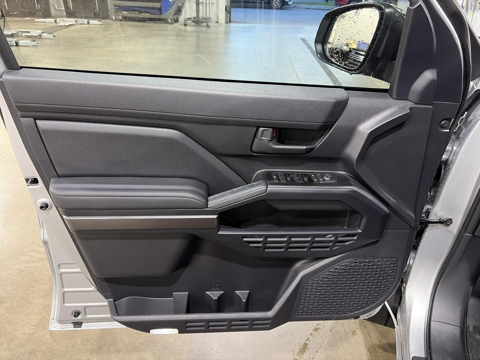 2026 Toyota 4Runner SR5 2WD (Natl)
