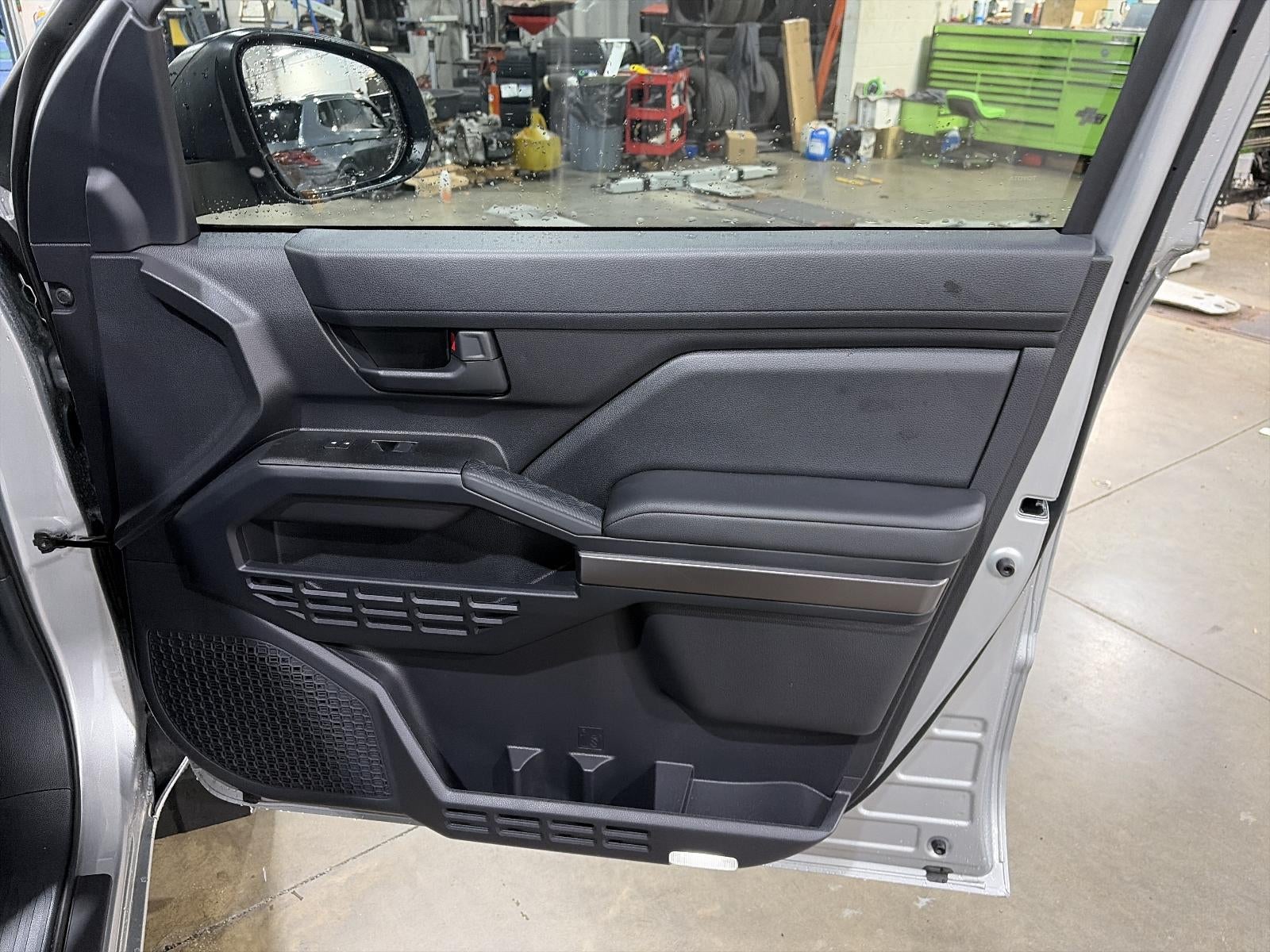 2026 Toyota 4Runner SR5 2WD (Natl)