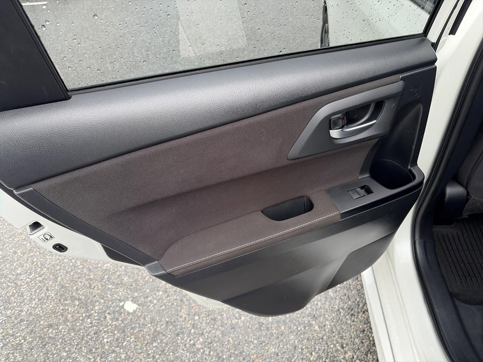 2018 Toyota Corolla iM Manual (Natl)