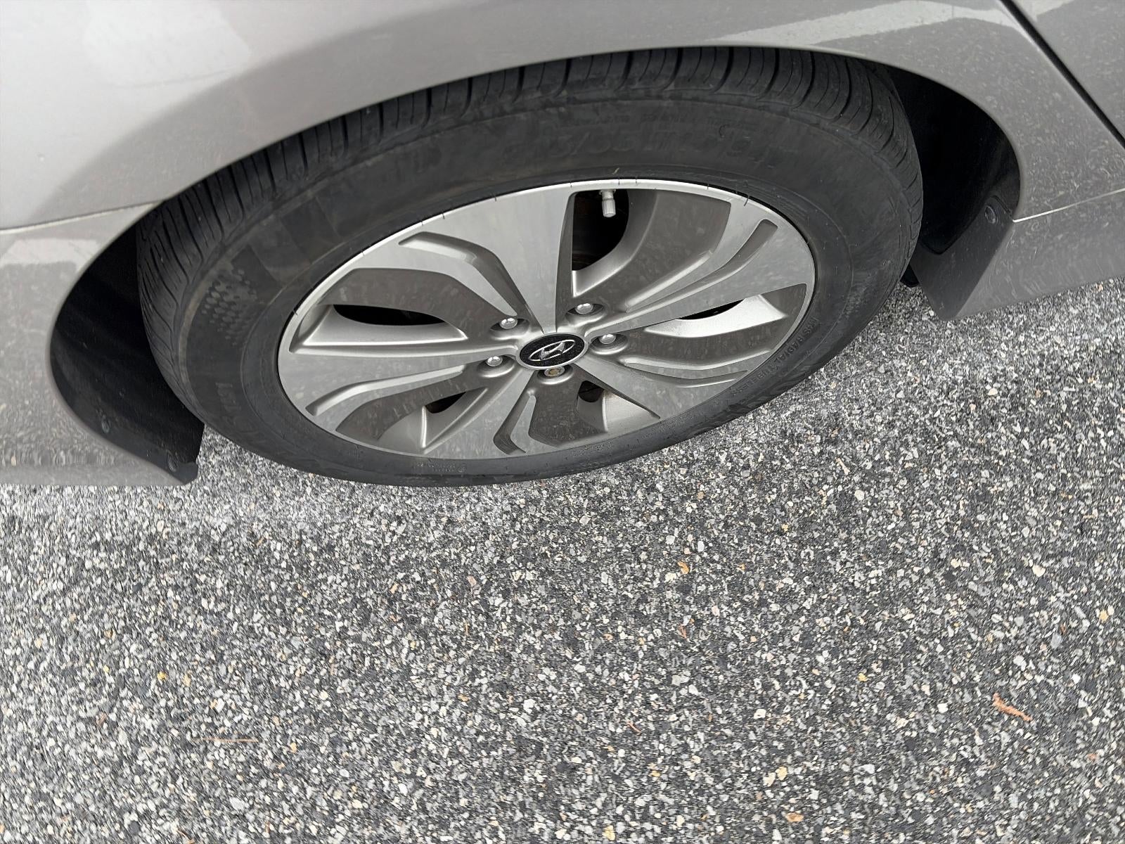 2013 Hyundai SONATA HYBRID 4Dr Sdn Limited