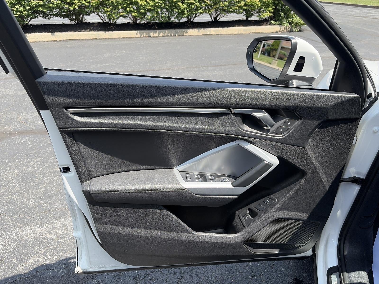 2023 Audi Q3 S line Premium 45 TFSI quattro