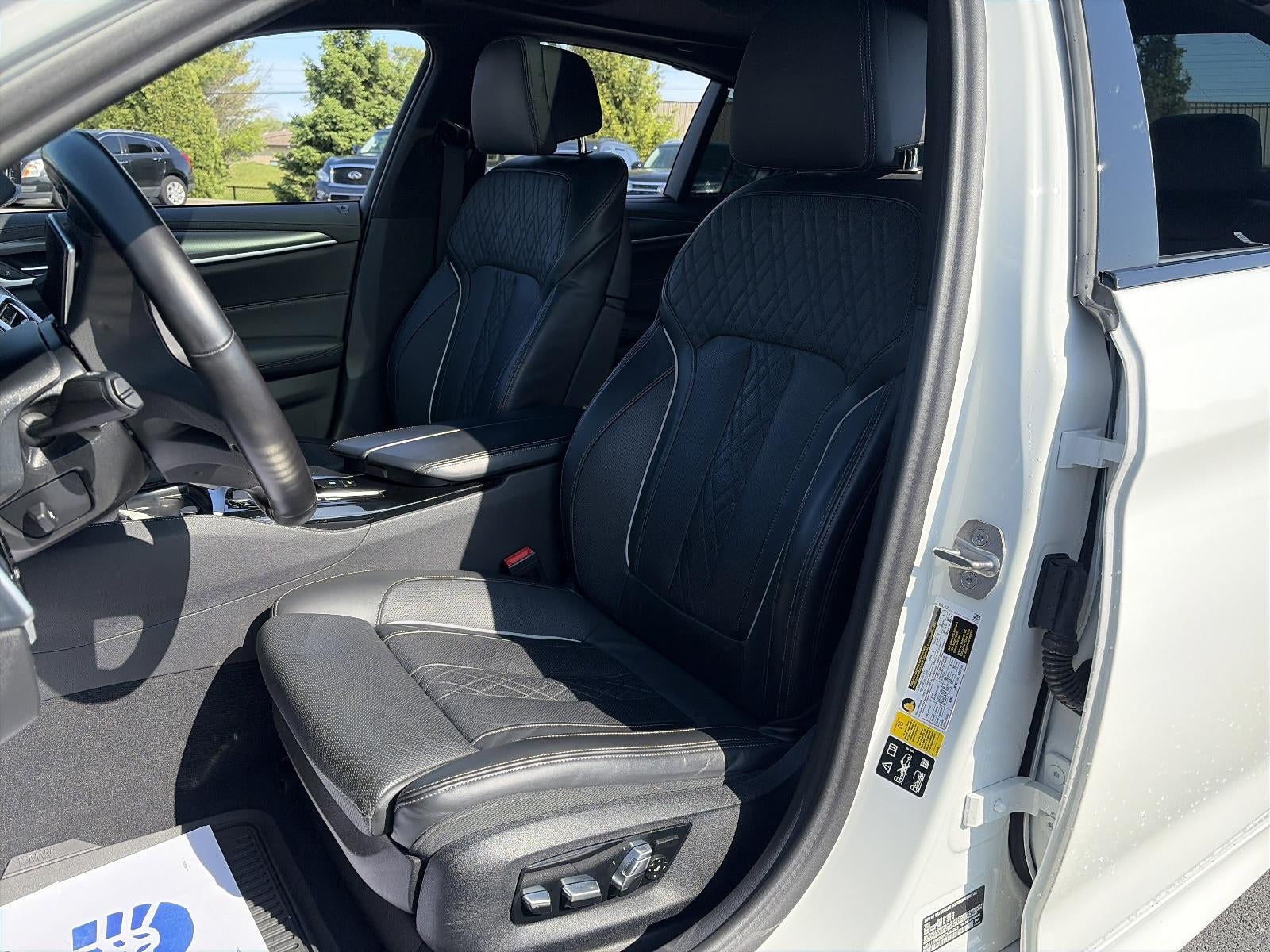 2023 BMW M550i xDrive Sedan