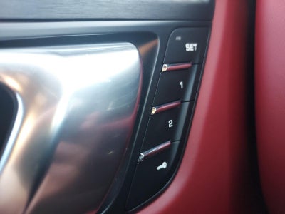 2025 Porsche Macan GTS AWD