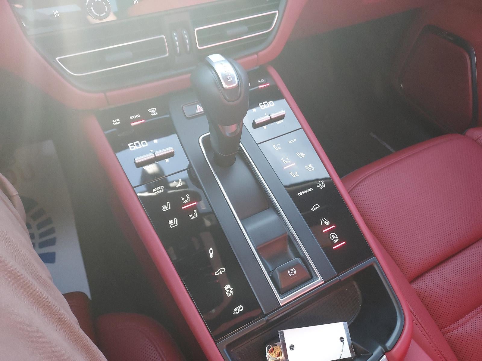 2025 Porsche Macan GTS AWD