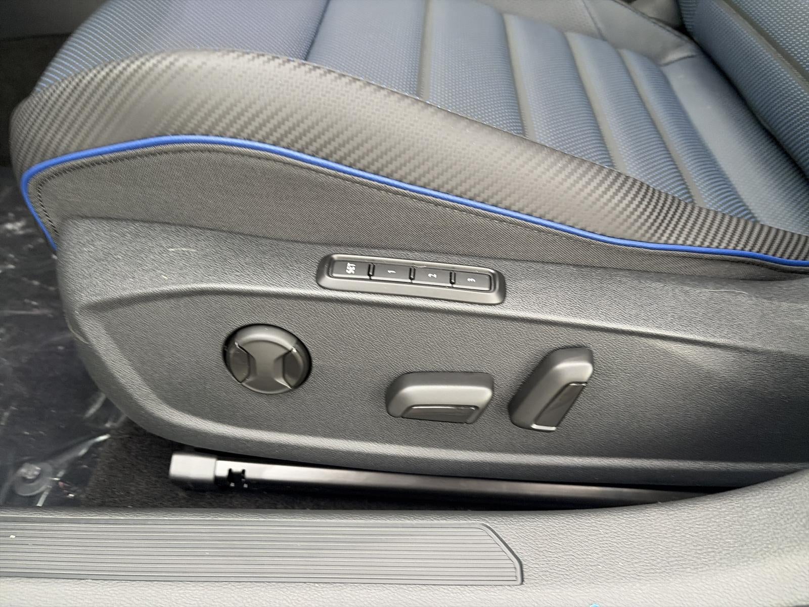 2026 Volkswagen Golf R 2.0T DSG