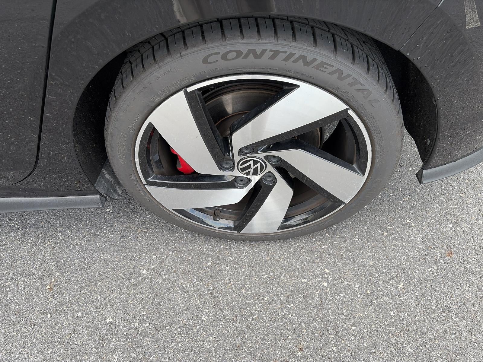 2022 Volkswagen Golf GTI 2.0T SE DSG