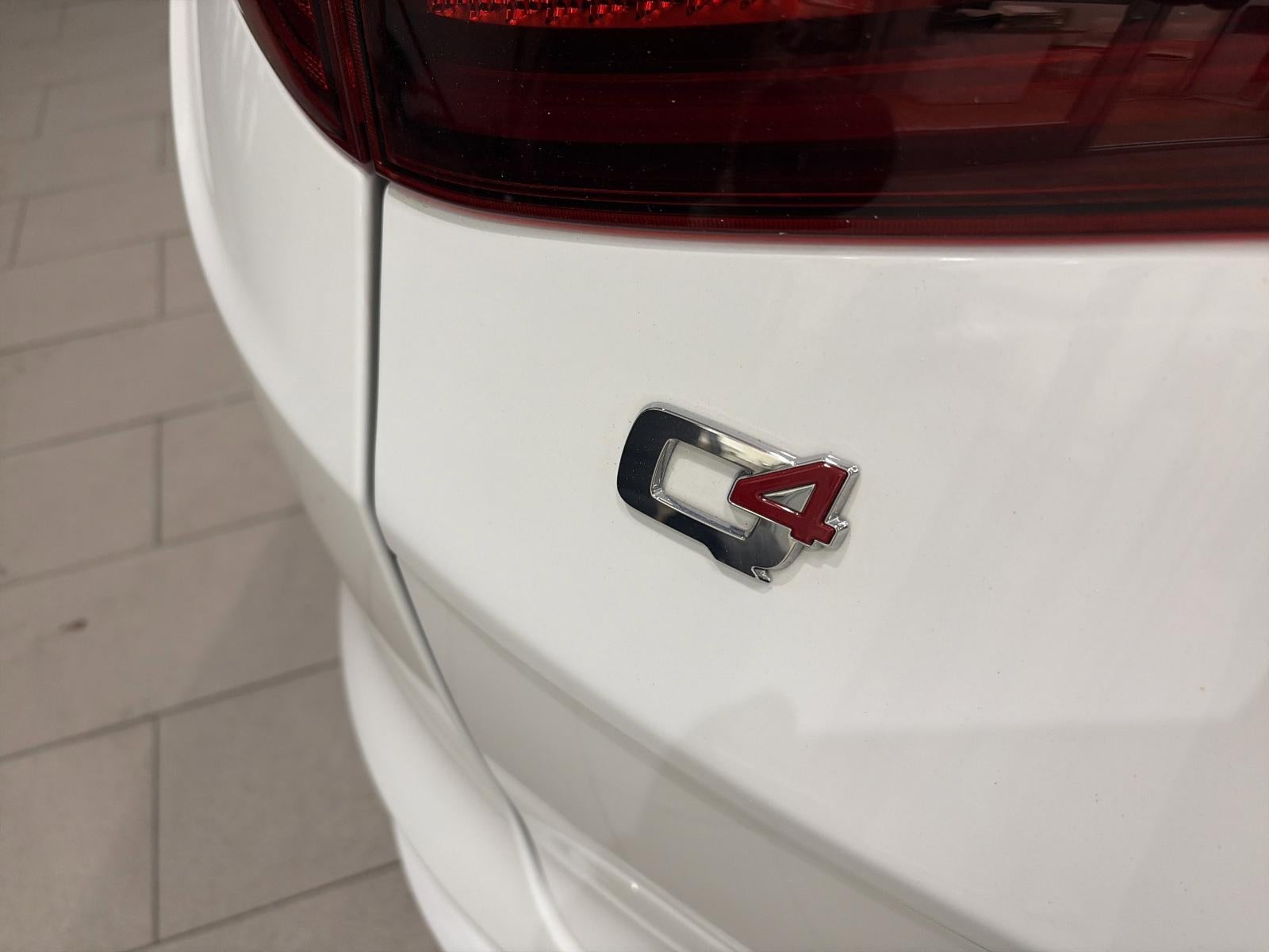 2023 Alfa Romeo Stelvio Veloce AWD