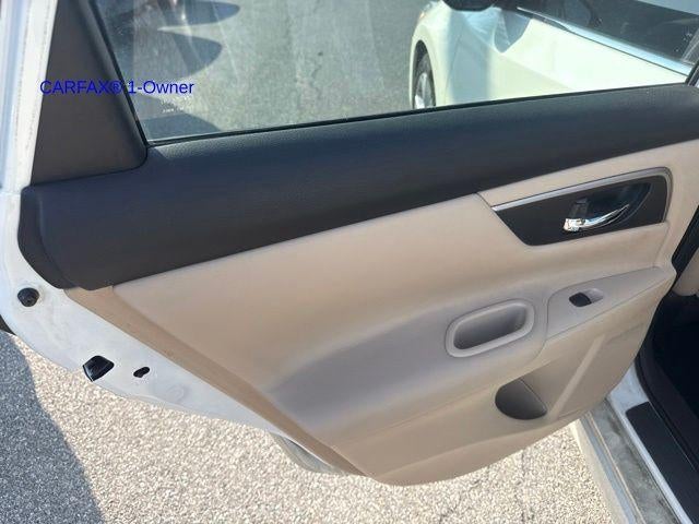 2015 Nissan Altima 4dr Sdn I4 2.5 SV