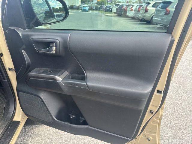 2019 Toyota Tacoma 4WD 4WD TRD Sport Double Cab 5' Bed V6 AT (Natl)