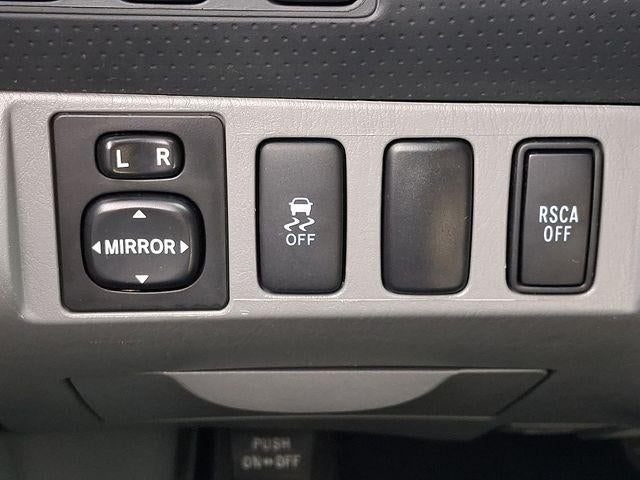 2015 Toyota Tacoma 4WD Double Cab Long Bed V6 Automatic (Natl)