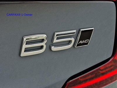 2023 Volvo S60 B5 AWD Core Dark Theme