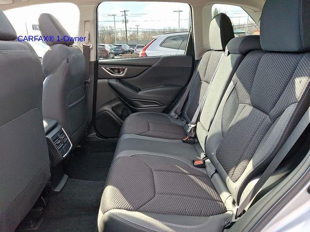 2023 Subaru Forester Premium CVT