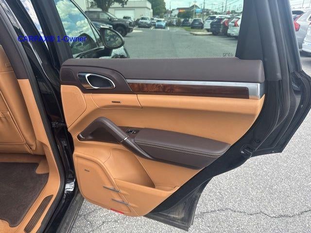 2011 Porsche Cayenne AWD 4dr S