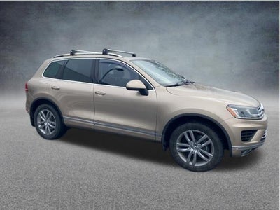 2016 Volkswagen Touareg 4dr TDI Sport w/Technology