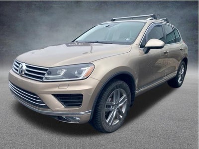 2016 Volkswagen Touareg 4dr TDI Sport w/Technology