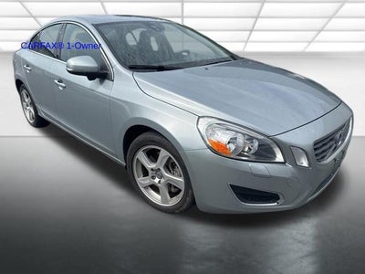 2013 Volvo S60 4dr Sdn T5 Premier Plus AWD