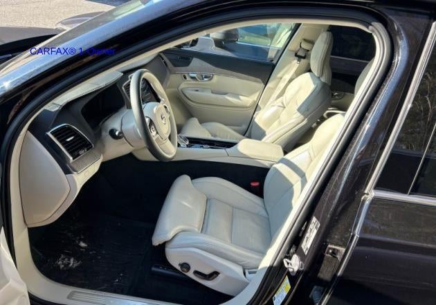 2023 Volvo XC90 B6 AWD Ultimate 6P