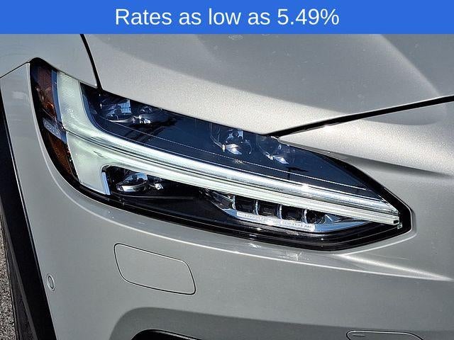 2022 Volvo V90 Cross Country B6 AWD