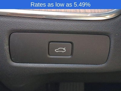 2023 Volvo XC60 B6 AWD Ultimate Dark Theme