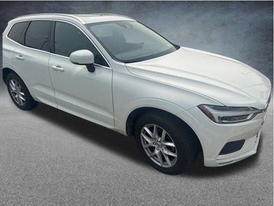 2021 Volvo XC60 T5 AWD Momentum