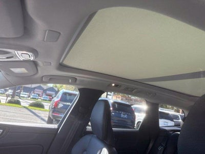2021 Volvo XC60 T5 AWD Momentum