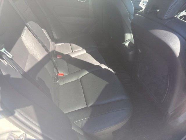 2021 Volvo XC60 T5 AWD Momentum