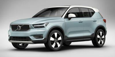 2020 Volvo XC40 T5 AWD Momentum