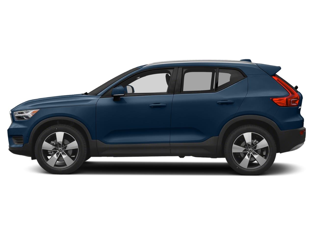 2021 Volvo XC40 T5 AWD Momentum