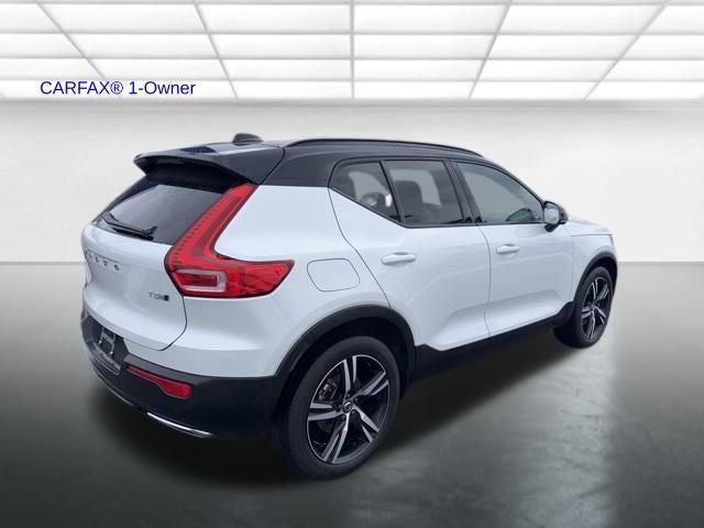 2019 Volvo XC40 T5 AWD R-Design