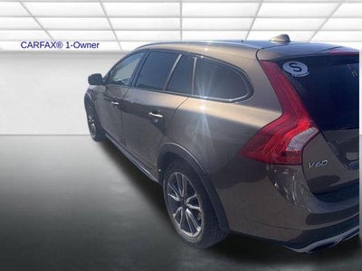 2017 Volvo V60 Cross Country T5 AWD