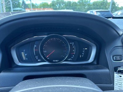 2016 Volvo XC60 AWD 4dr T5 Premier
